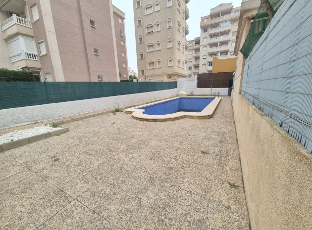 Resale - Apartment - Torrevieja - Beachside Torrevieja