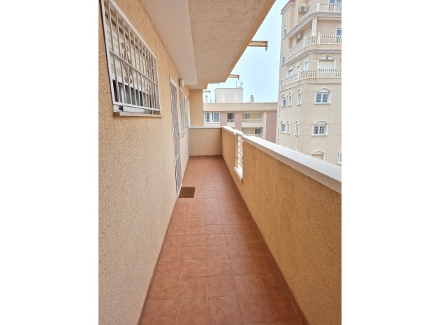 Resale - Apartment - Torrevieja - Beachside Torrevieja