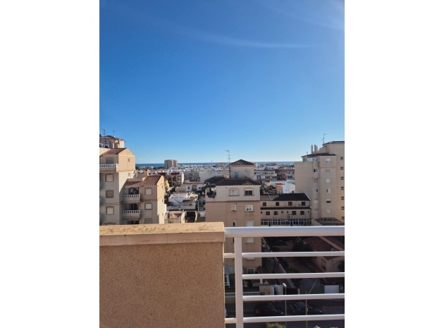 Resale - Apartment - Torrevieja - Beachside Torrevieja