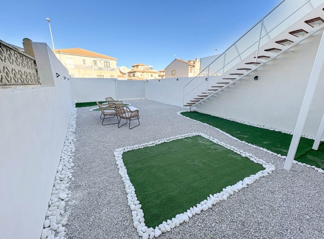 Resale - Apartment - Cabo Roig - la regia