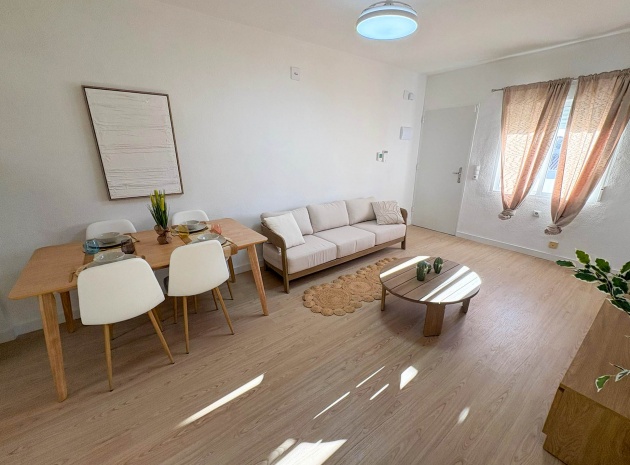 Resale - Apartment - Cabo Roig - la regia