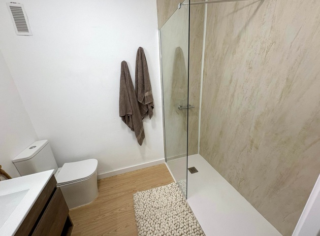 Resale - Apartment - Cabo Roig - la regia