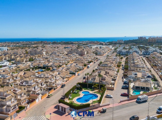 Återförsäljning - Villa - Cabo Roig - Lomas de Cabo Roig