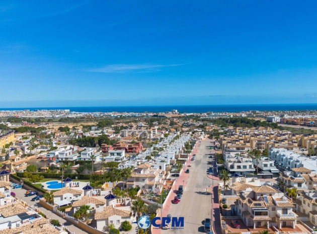 Återförsäljning - Villa - Cabo Roig - Lomas de Cabo Roig