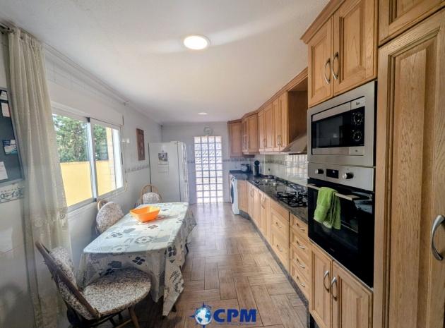 Wiederverkauf - Villa - Villamartin - Los Dolses