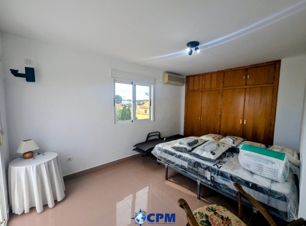 Wiederverkauf - Villa - Villamartin - Los Dolses