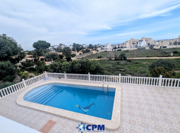 Wiederverkauf - Villa - Villamartin - Los Dolses