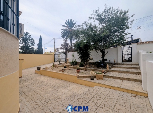 Wiederverkauf - Villa - Villamartin - Los Dolses