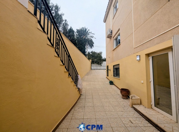 Wiederverkauf - Villa - Villamartin - Los Dolses