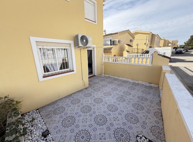 Wiederverkauf - Wohnung - Villamartin - lomas del golf