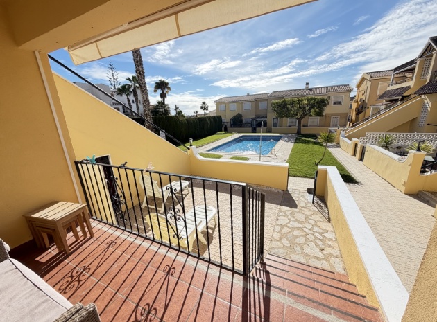 Wiederverkauf - Wohnung - Villamartin - lomas del golf