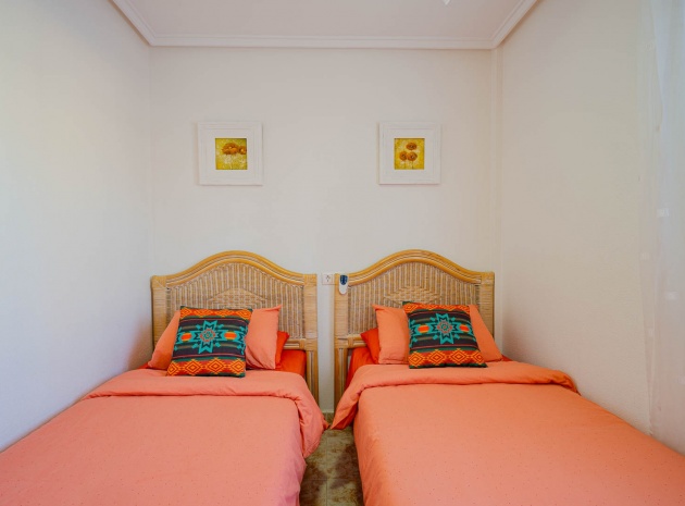 Återförsäljning - Villa - Playa Flamenca - iria