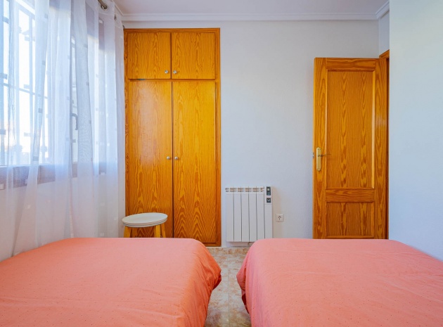 Återförsäljning - Villa - Playa Flamenca - iria