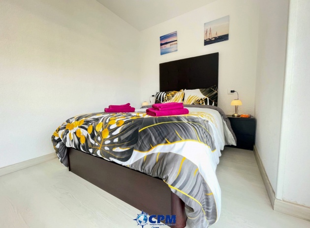 Resale - Apartment - Punta Prima - beachside punta prima