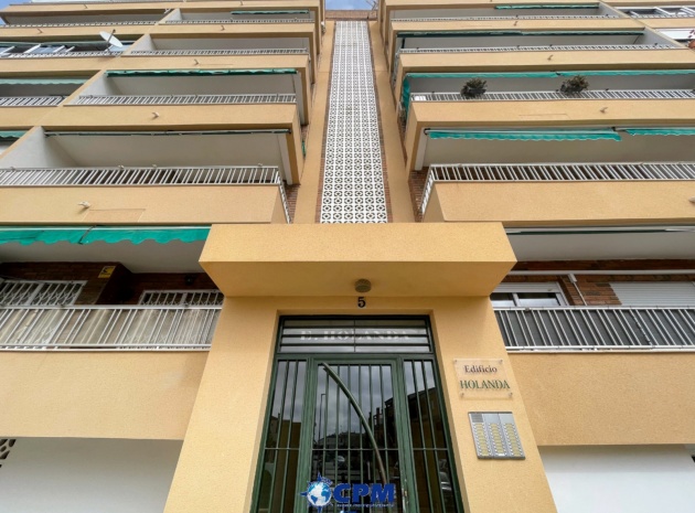 Resale - Apartment - Punta Prima - beachside punta prima