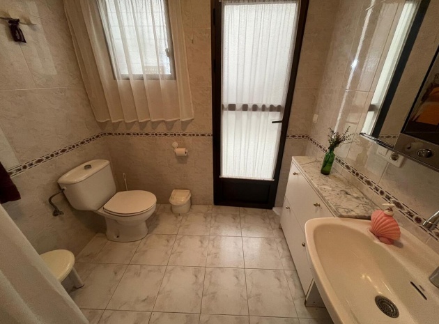 Återförsäljning - Radhus - Algorfa