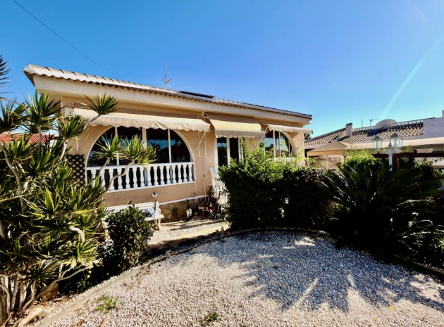 Resale - Villa - Ciudad Quesada