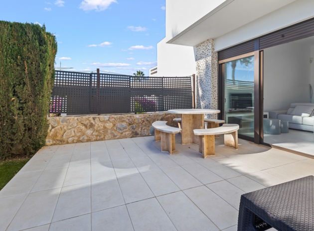 Resale - Villa - Algorfa