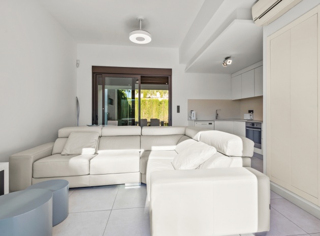 Resale - Villa - Algorfa