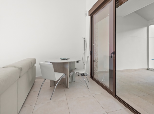 Resale - Villa - Algorfa