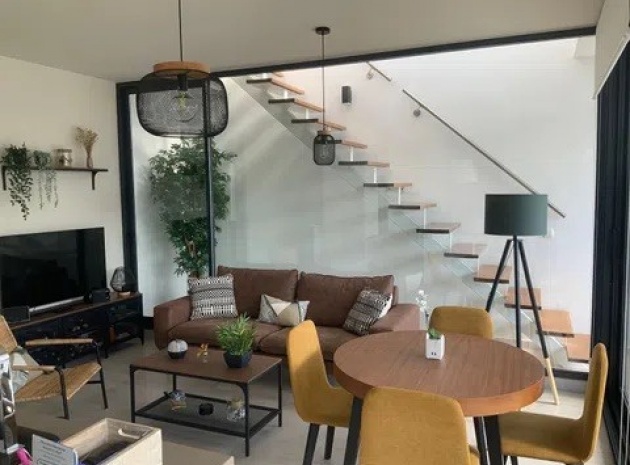 Resale - Apartment - Mar de Cristal