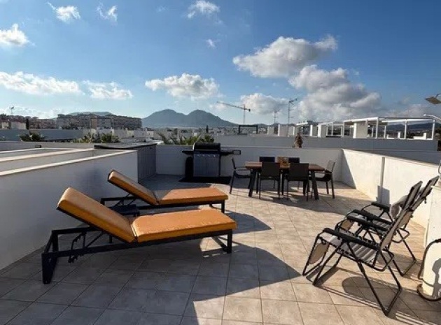 Resale - Apartment - Mar de Cristal