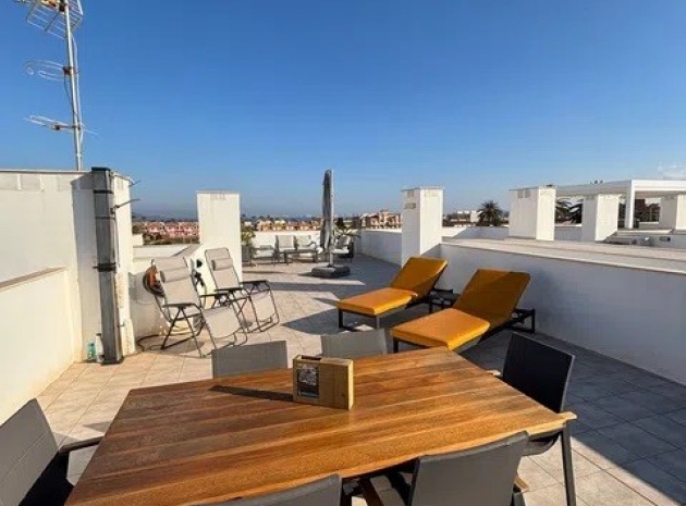 Resale - Apartment - Mar de Cristal