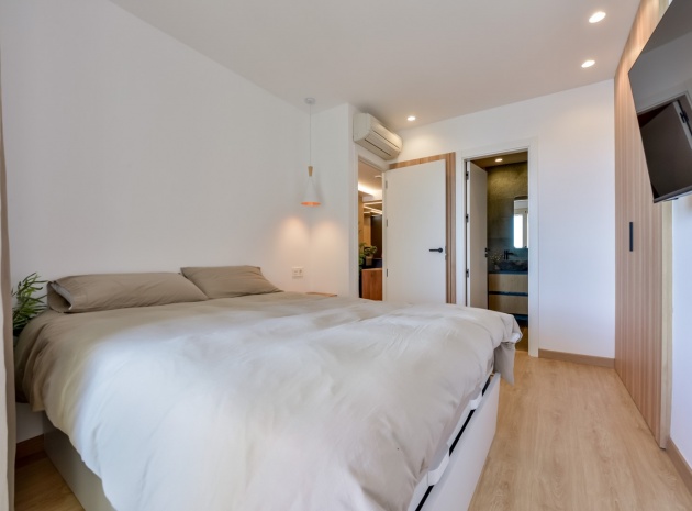 Resale - Apartment - Altea