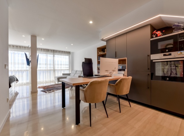 Resale - Apartment - Altea