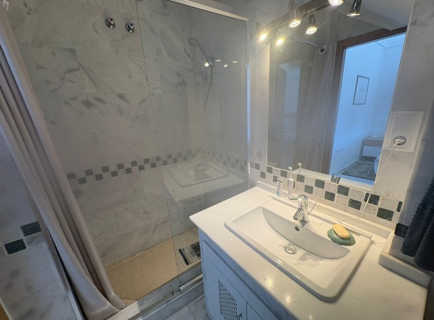 Återförsäljning - Lägenhet - Algorfa - La Finca Golf