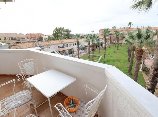 Resale - Apartment - Cabo Roig - la regia