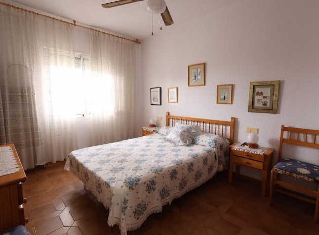 Resale - Apartment - Cabo Roig - la regia