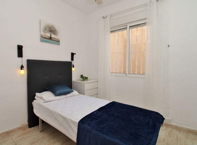 Återförsäljning - Lägenhet - Villamartin - florida golf