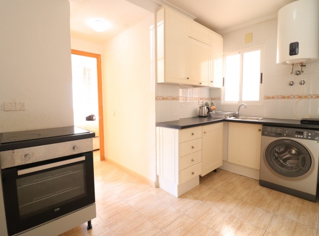 Resale - Apartment - Torrevieja - san luis