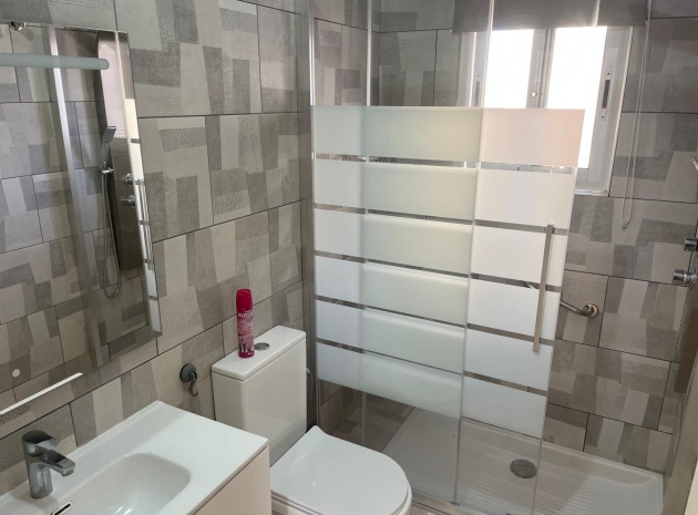 Återförsäljning - Radhus - Villamartin