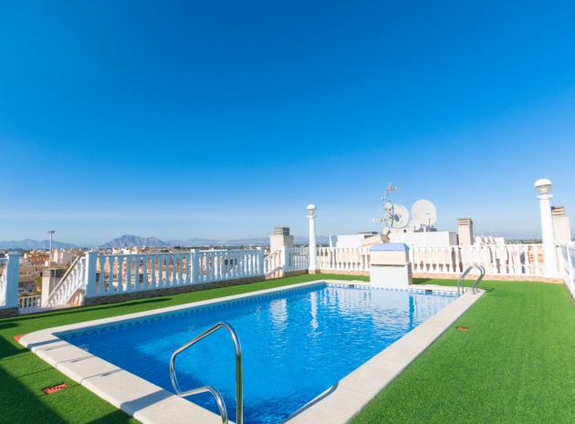 Resale - Apartment - Formentera del Segura