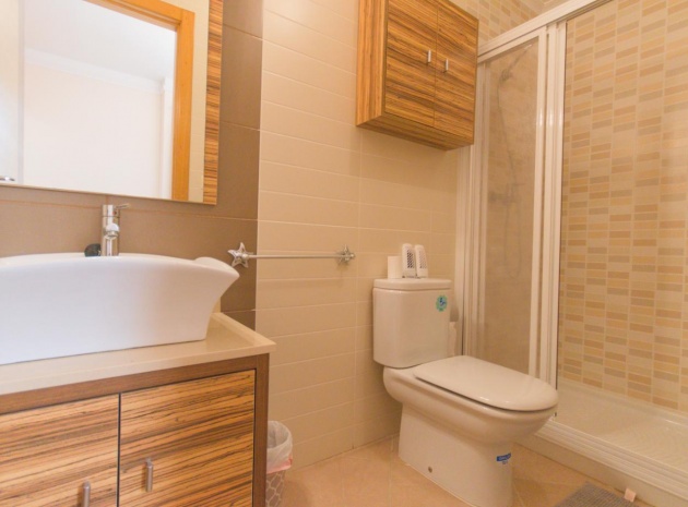 Resale - Apartment - Formentera del Segura