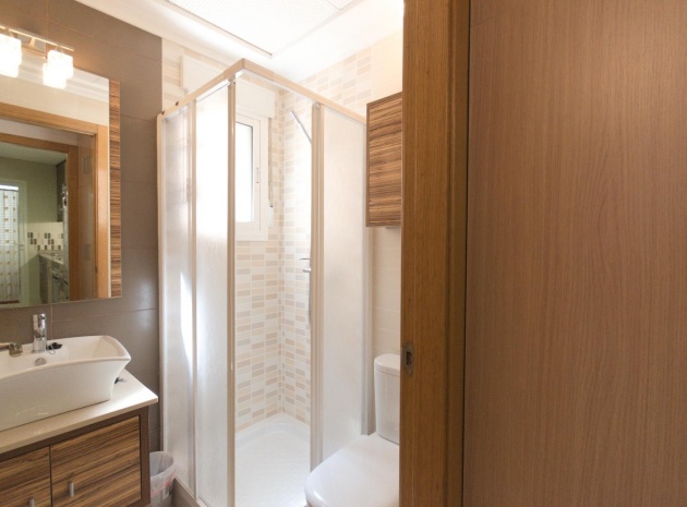 Resale - Apartment - Formentera del Segura