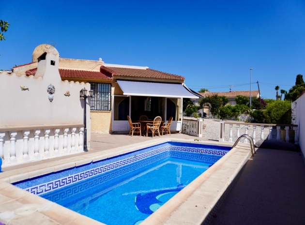 Återförsäljning - Villa - Ciudad Quesada