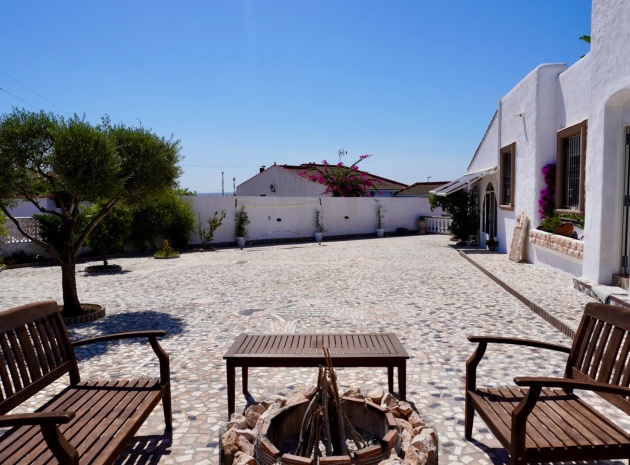 Återförsäljning - Villa - Ciudad Quesada