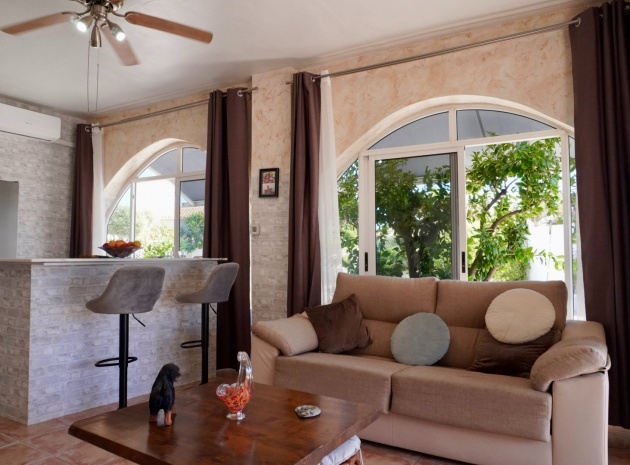 Återförsäljning - Villa - Ciudad Quesada