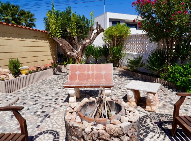 Återförsäljning - Villa - Ciudad Quesada