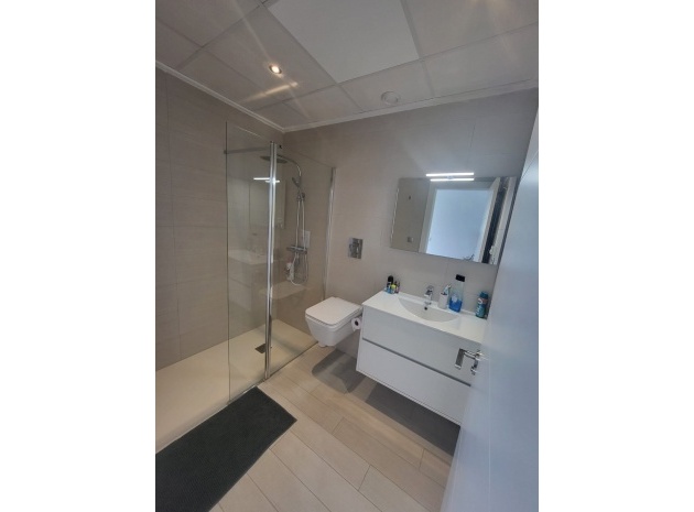 Resale - Townhouse - Daya Vieja