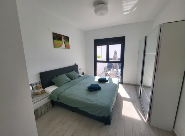 Resale - Townhouse - Daya Vieja