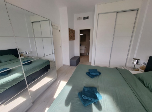 Resale - Townhouse - Daya Vieja