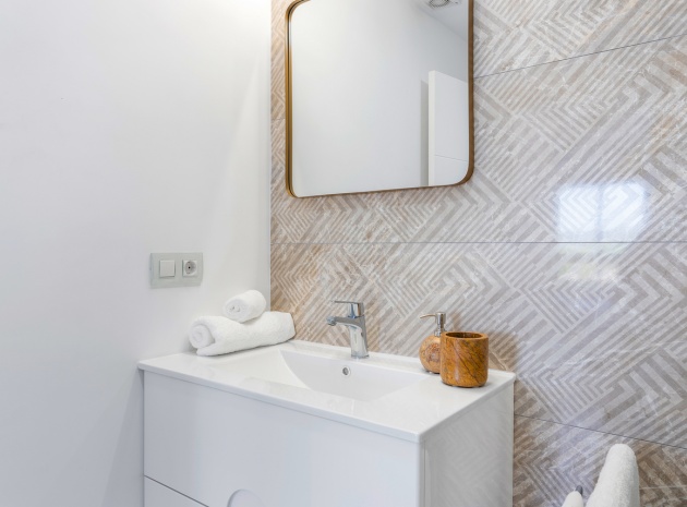 Återförsäljning - Lägenhet - San Miguel de Salinas