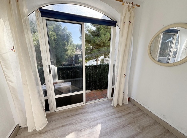 Resale - Apartment - Los Balcones - lago jardin