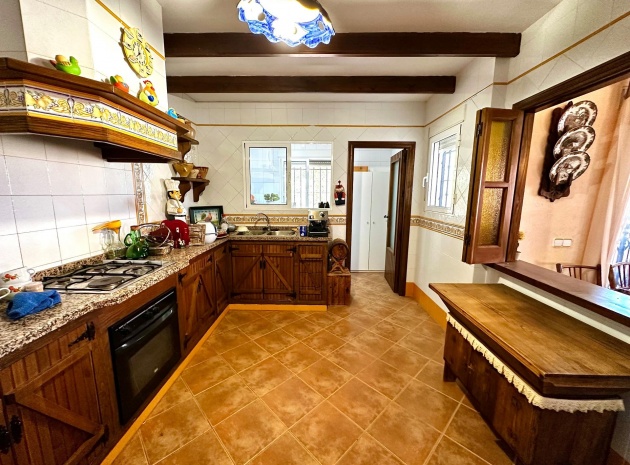 Wederverkoop - Villa - San Miguel de Salinas - las comunicaciones