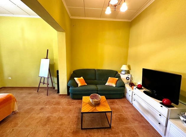 Wederverkoop - Villa - San Miguel de Salinas - las comunicaciones