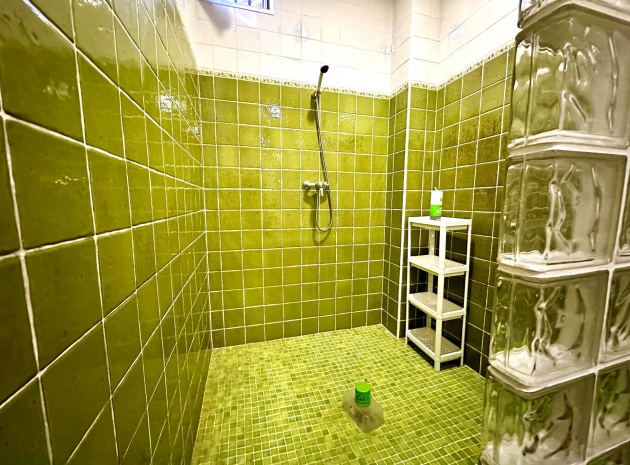 Wederverkoop - Villa - San Miguel de Salinas - las comunicaciones